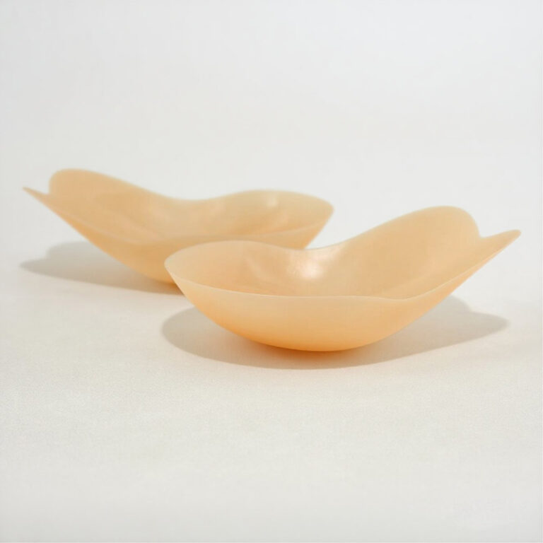 Breast-Petals-Nipple-Stick-Covers-for-Large-Breasts-Big-Boobs-No-Bra-4