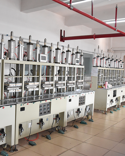 silicone machine